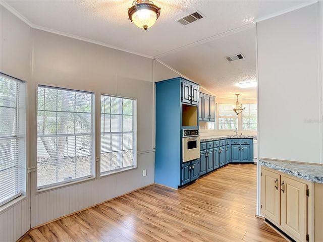 38906 ALSTON AVENUE, Zephyrhills, FL 33542