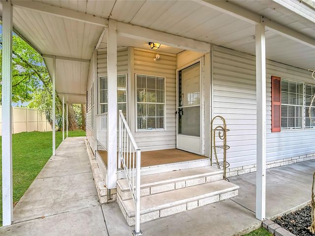 38906 ALSTON AVENUE, Zephyrhills, FL 33542