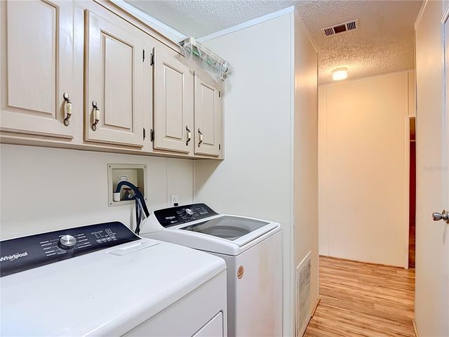 38906 ALSTON AVENUE, Zephyrhills, FL 33542