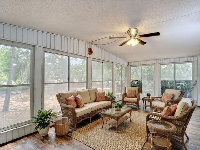 38906 ALSTON AVENUE, Zephyrhills, FL 33542