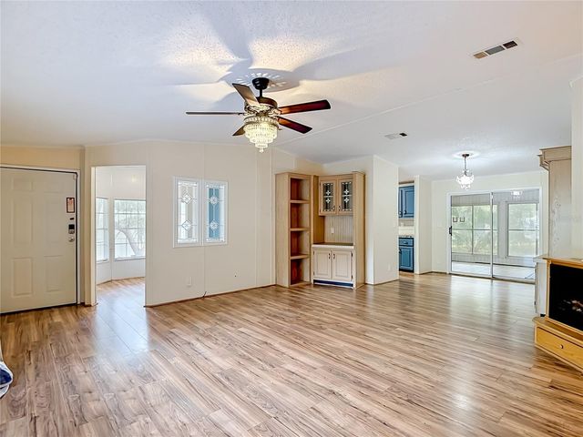 38906 ALSTON AVENUE, Zephyrhills, FL 33542