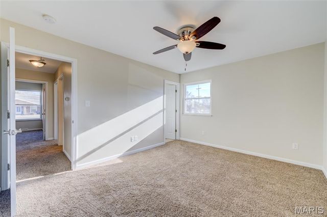 7057 Howdershell Road, Hazelwood, MO 63042