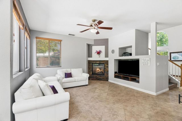 600 Fisher Cir, Folsom, CA 95630