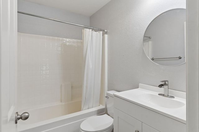 600 Fisher Cir, Folsom, CA 95630