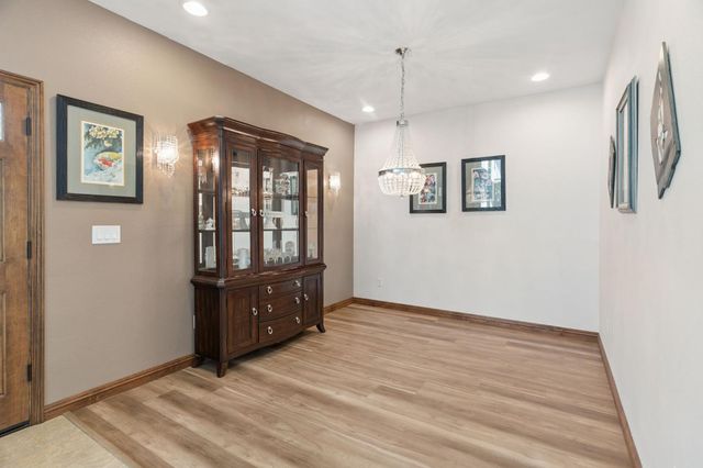 600 Fisher Cir, Folsom, CA 95630