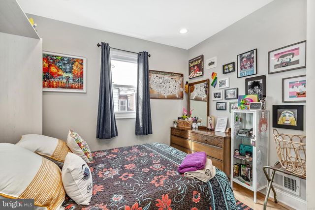 2516 S HICKS ST, Philadelphia, PA 19145