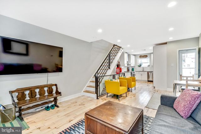 2516 S HICKS ST, Philadelphia, PA 19145