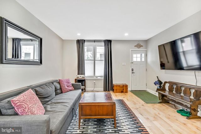 2516 S HICKS ST, Philadelphia, PA 19145