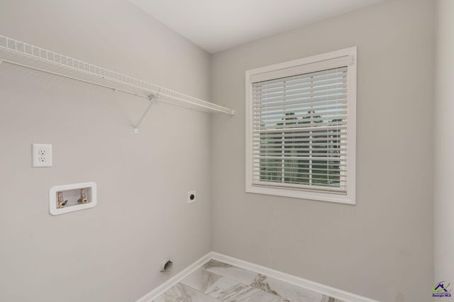 107 Taylor Leigh Court, Kathleen, GA 31047