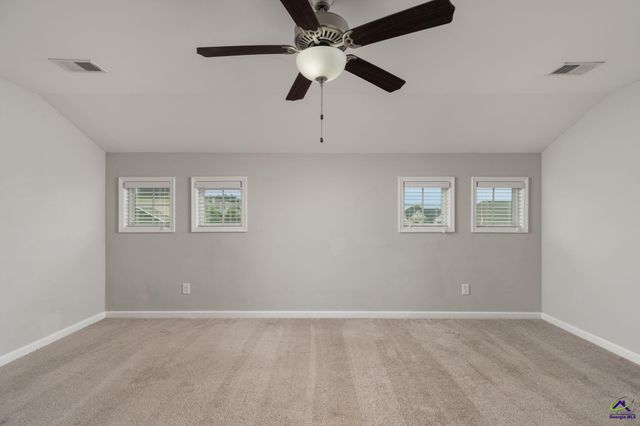 107 Taylor Leigh Court, Kathleen, GA 31047