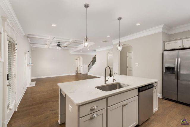 107 Taylor Leigh Court, Kathleen, GA 31047