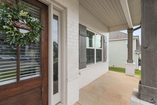 107 Taylor Leigh Court, Kathleen, GA 31047