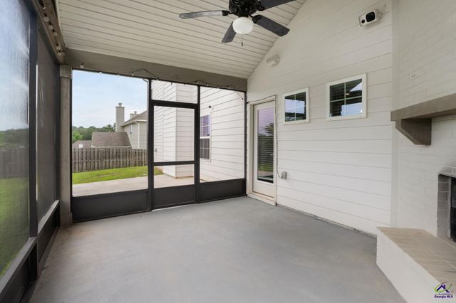 107 Taylor Leigh Court, Kathleen, GA 31047
