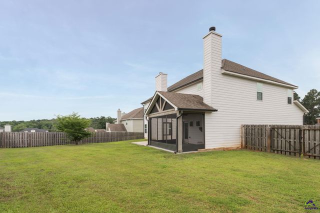 107 Taylor Leigh Court, Kathleen, GA 31047