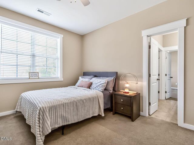 8920 Tara Hill Lane, Wake Forest, NC 27587