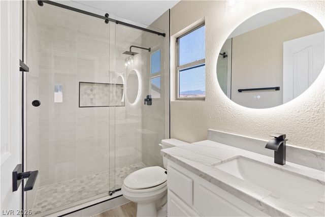 9272 West Viking Road, Las Vegas, NV 89147