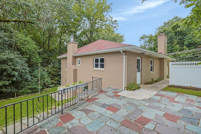 20 Ravensdale Road, Hastings-on-hudson, NY 10706