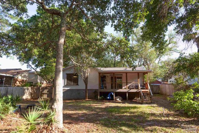 2726 Sanibel Pl, Gulf Breeze, FL 32563
