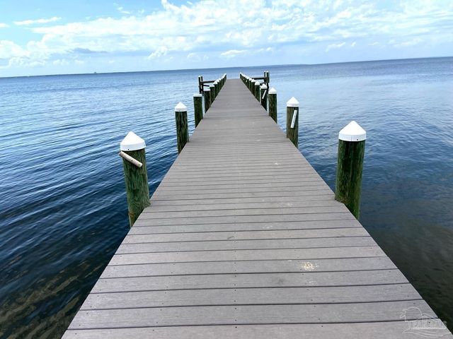 2726 Sanibel Pl, Gulf Breeze, FL 32563