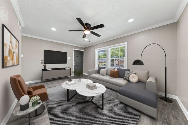 2420 Cloverdale Street, Arlington, TX 76010