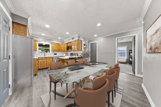 2420 Cloverdale Street, Arlington, TX 76010