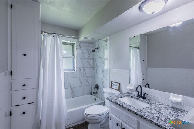 213 E Upshaw Avenue, Temple, TX 76501