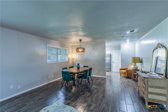 213 E Upshaw Avenue, Temple, TX 76501