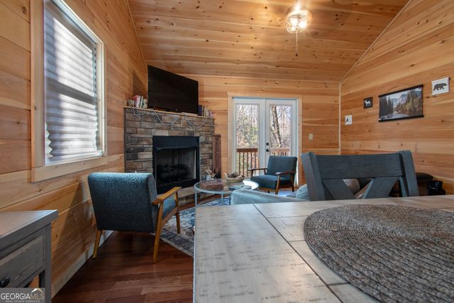 132 Lanes Way, Murphy, NC 28906