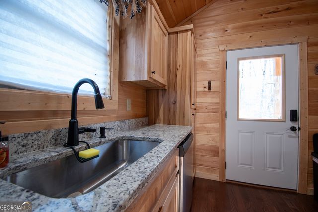 132 Lanes Way, Murphy, NC 28906