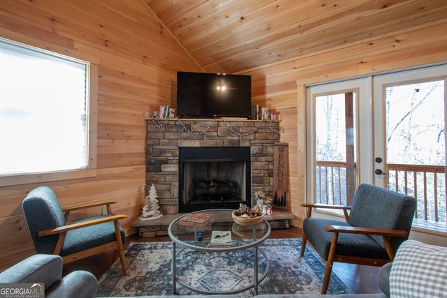 132 Lanes Way, Murphy, NC 28906