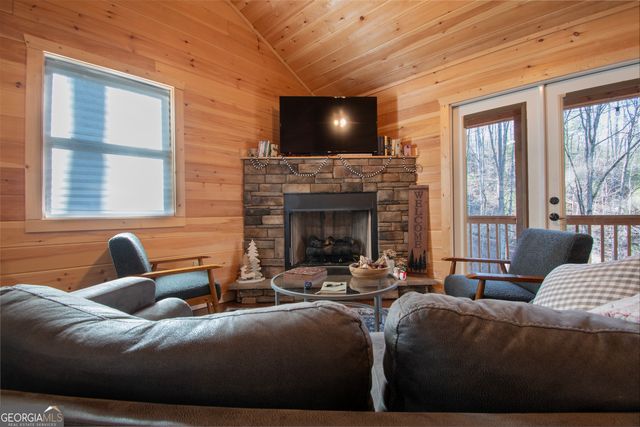 132 Lanes Way, Murphy, NC 28906