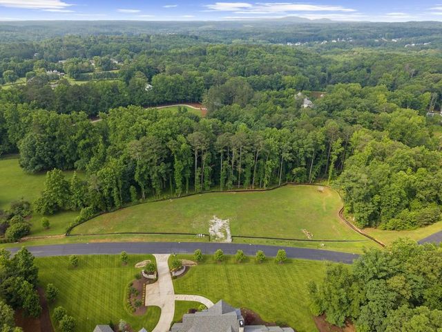 535 Lost River Bnd, Milton, GA 30004