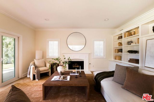 4381 Ave. Lemp Avenue, Los Angeles, CA 91604