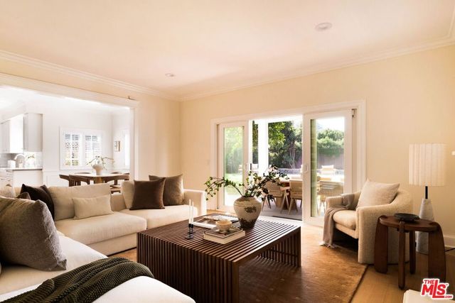 4381 Ave. Lemp Avenue, Los Angeles, CA 91604