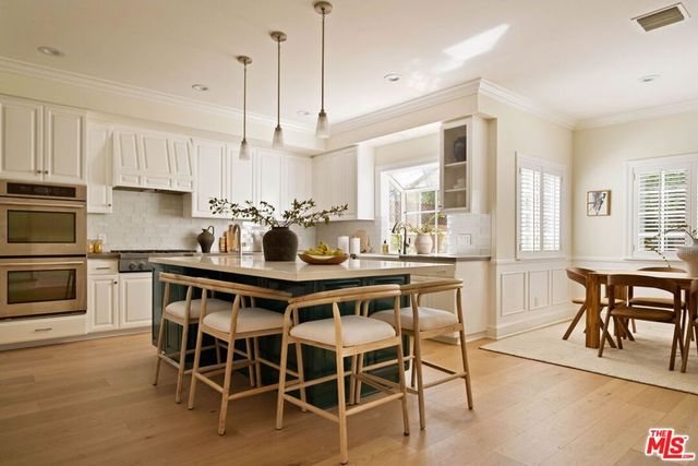 4381 Ave. Lemp Avenue, Los Angeles, CA 91604
