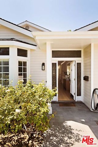 4381 Ave. Lemp Avenue, Los Angeles, CA 91604