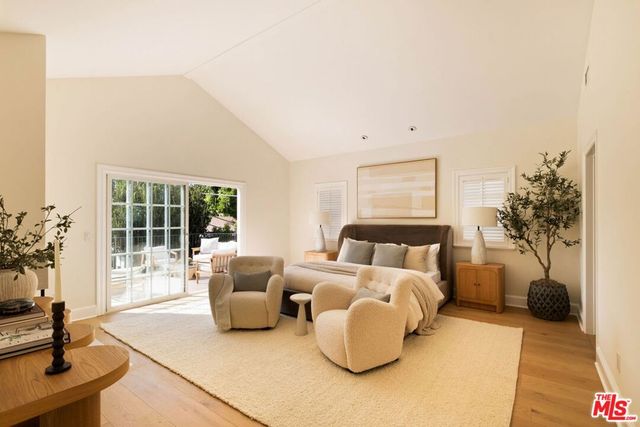 4381 Ave. Lemp Avenue, Los Angeles, CA 91604