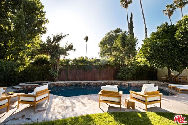 4381 Ave. Lemp Avenue, Los Angeles, CA 91604