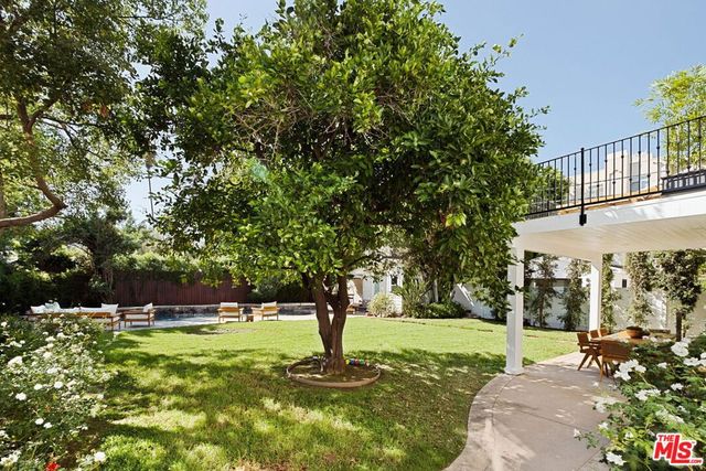 4381 Ave. Lemp Avenue, Los Angeles, CA 91604