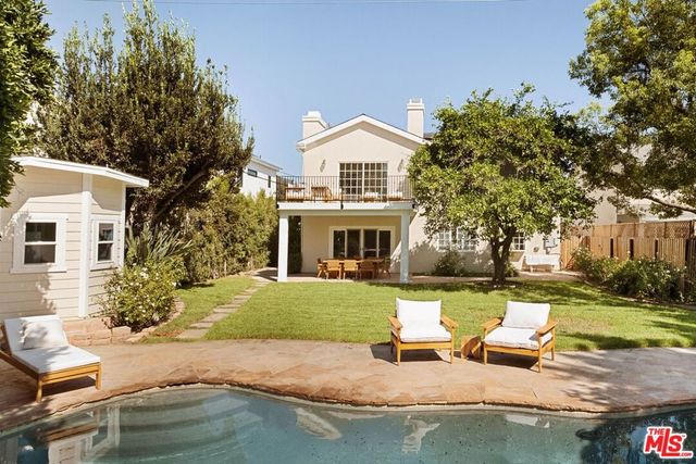 4381 Ave. Lemp Avenue, Los Angeles, CA 91604
