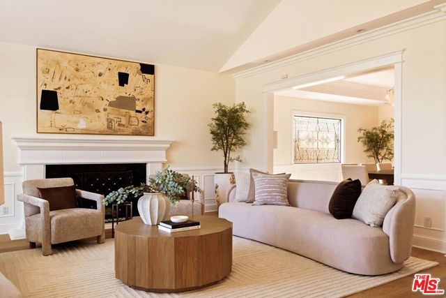 4381 Ave. Lemp Avenue, Los Angeles, CA 91604