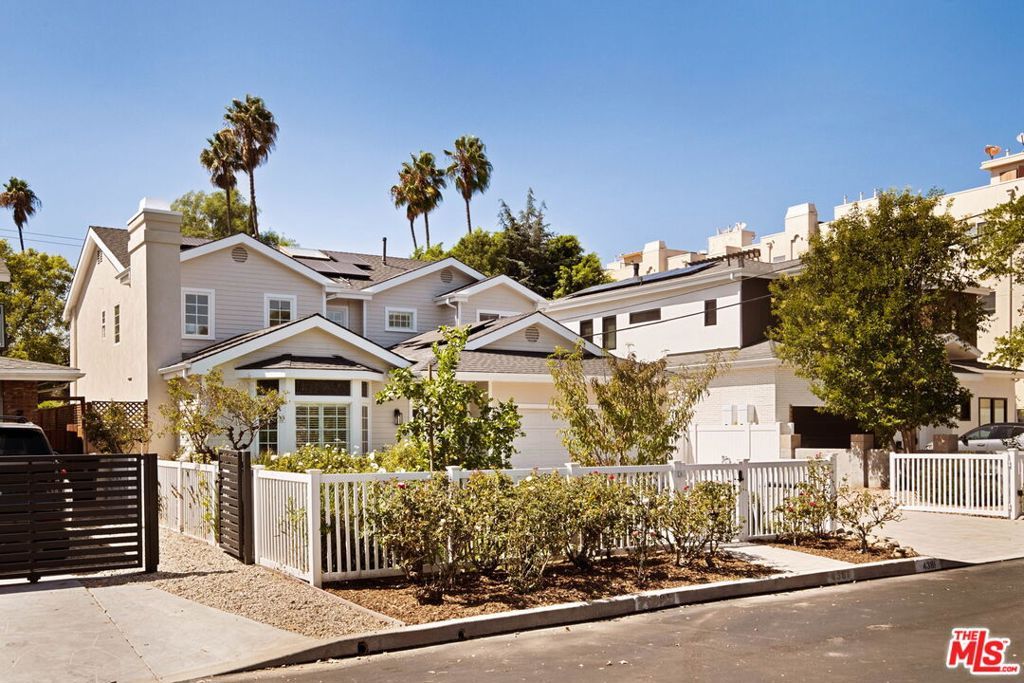 4381 Ave. Lemp Avenue, Los Angeles, CA 91604