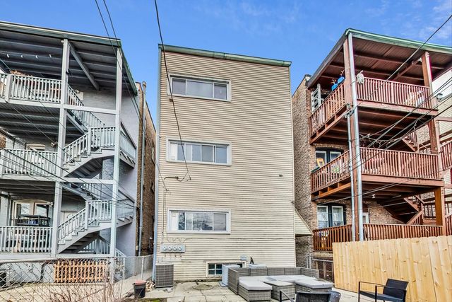 3330 W Hutchinson Street 3, Chicago, IL 60618