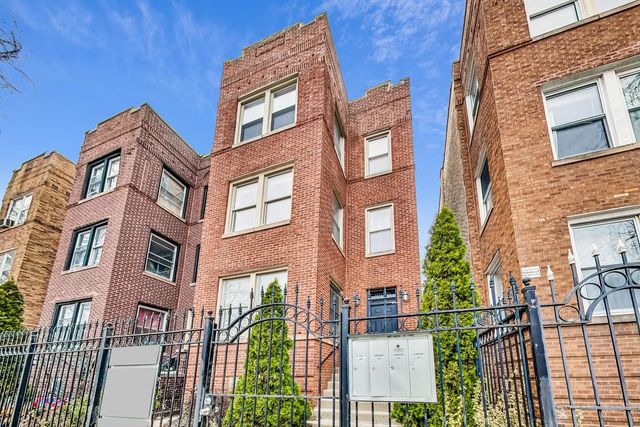 3330 W Hutchinson Street 3, Chicago, IL 60618