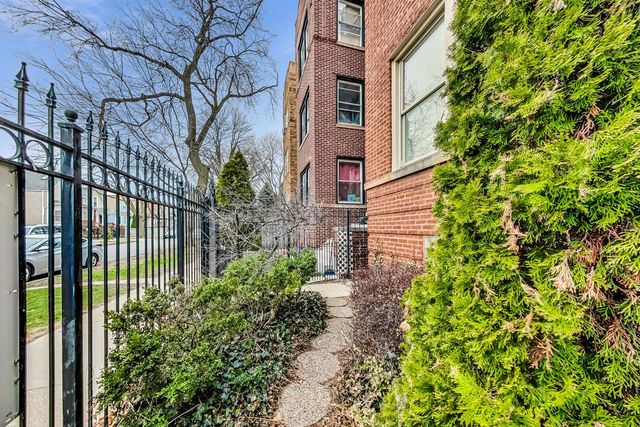 3330 W Hutchinson Street 3, Chicago, IL 60618