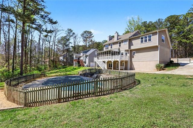 316 Hollow Springs Drive, Hiram, GA 30141