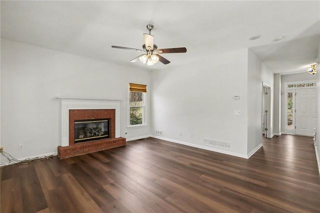 316 Hollow Springs Drive, Hiram, GA 30141