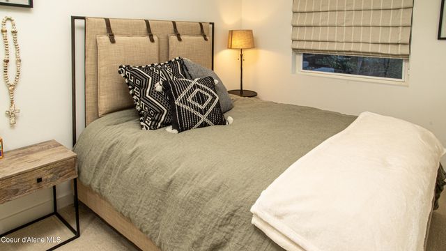 3711 E Tobler Rd, Hayden, ID 83835