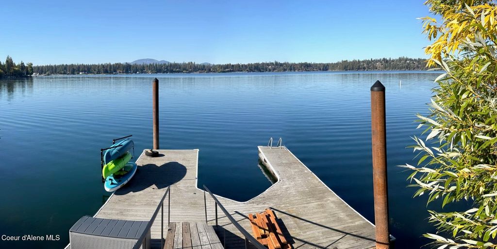 3711 E Tobler Rd, Hayden, ID 83835