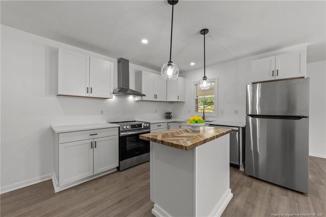 1441 Keswick Drive, Fayetteville, NC 28304